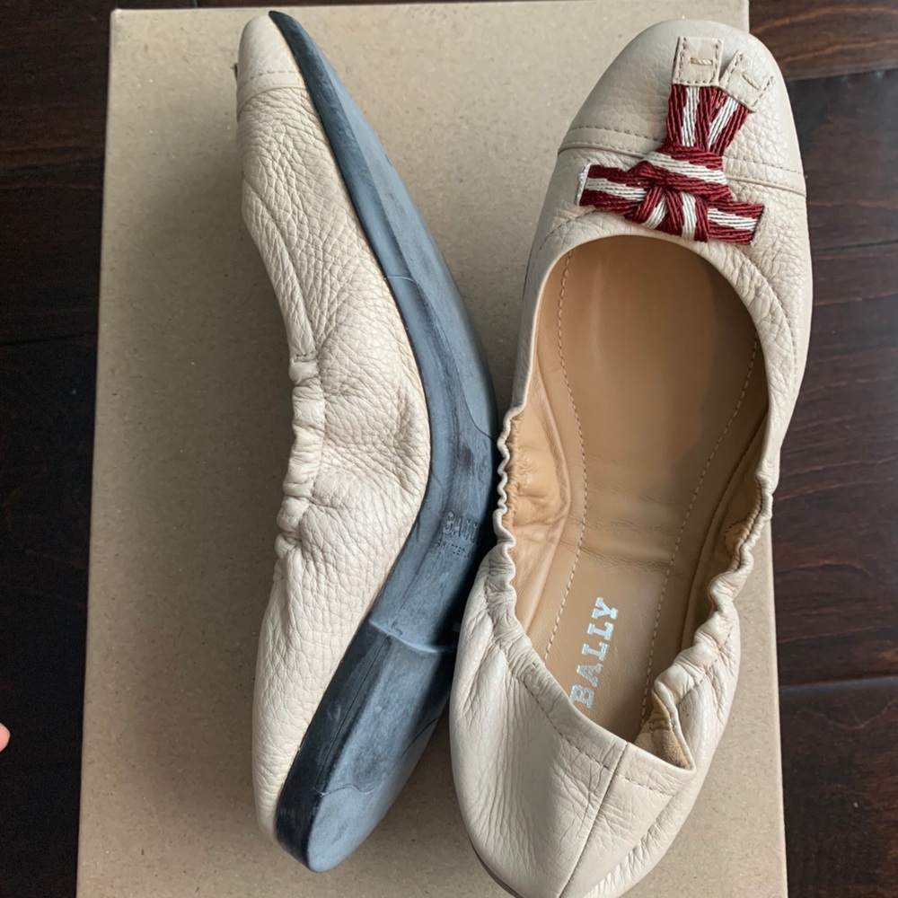 Ballet leather flats